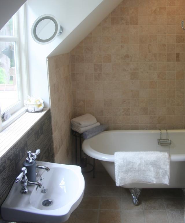 Oakdown Court B&B Wadhurst Room photo